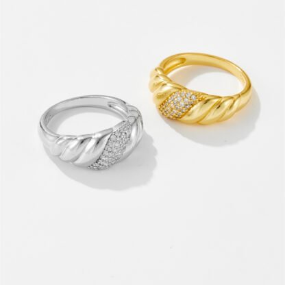 Versatile Design Geometric Irregular Spiral Ring